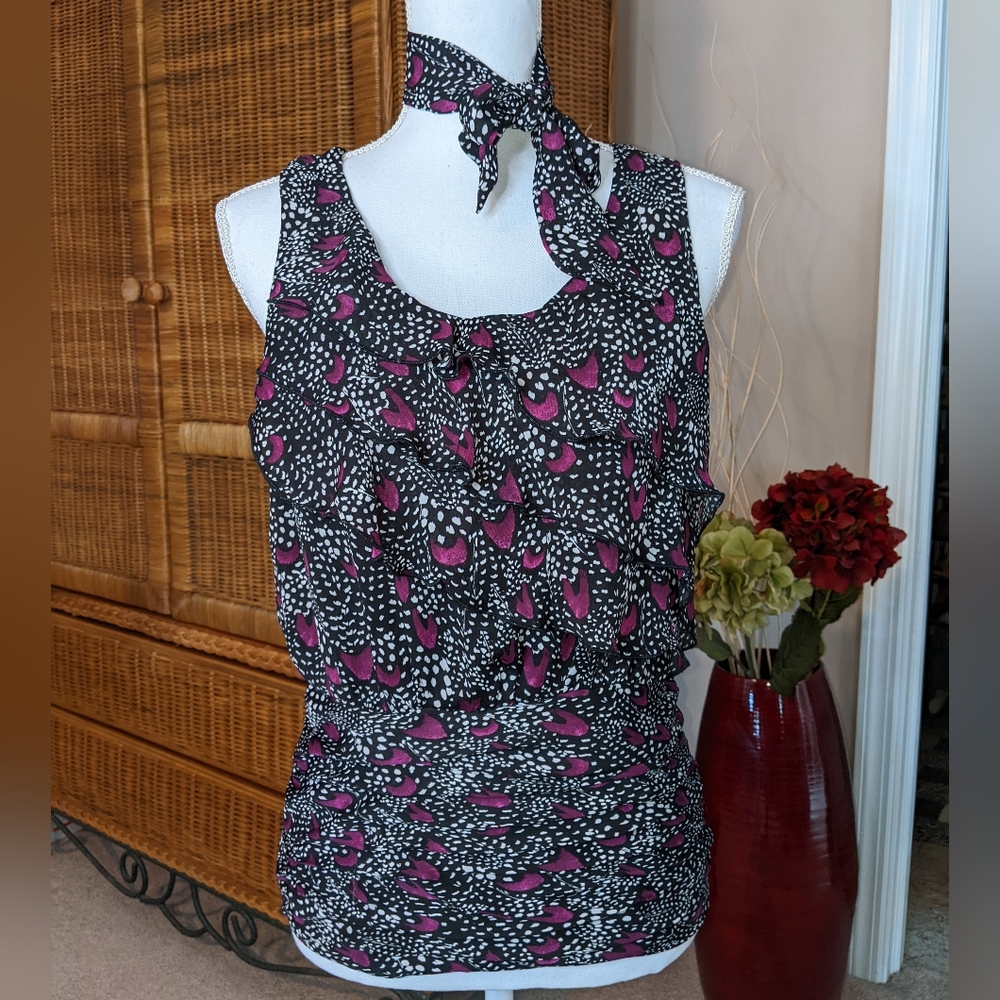 WHBM feather print ruffle top size SMALL
